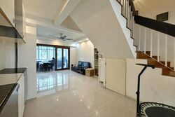 Blk 549 Jurong West Street 42 (Jurong West), HDB Executive #512565241